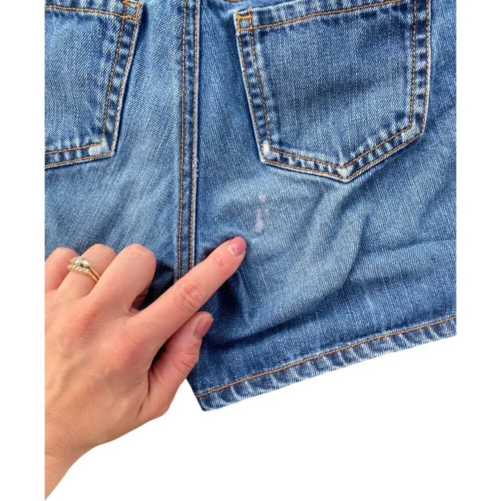 Oshkosh Girl Medium Wash Jean Shorts size 6